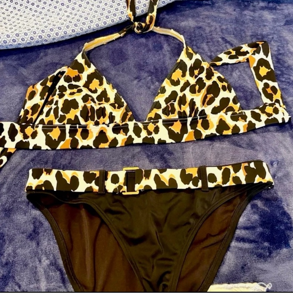 Victoria's Secret Leopard print Bikini Swimwear, size L